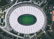 开云体育登录-篮网绝杀马刺，詹姆斯德甲赛场接管比赛，体育之夜的跨界传奇