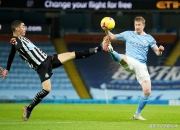 开云体育APP下载-曼城力克荷兰，范佩西关键制胜