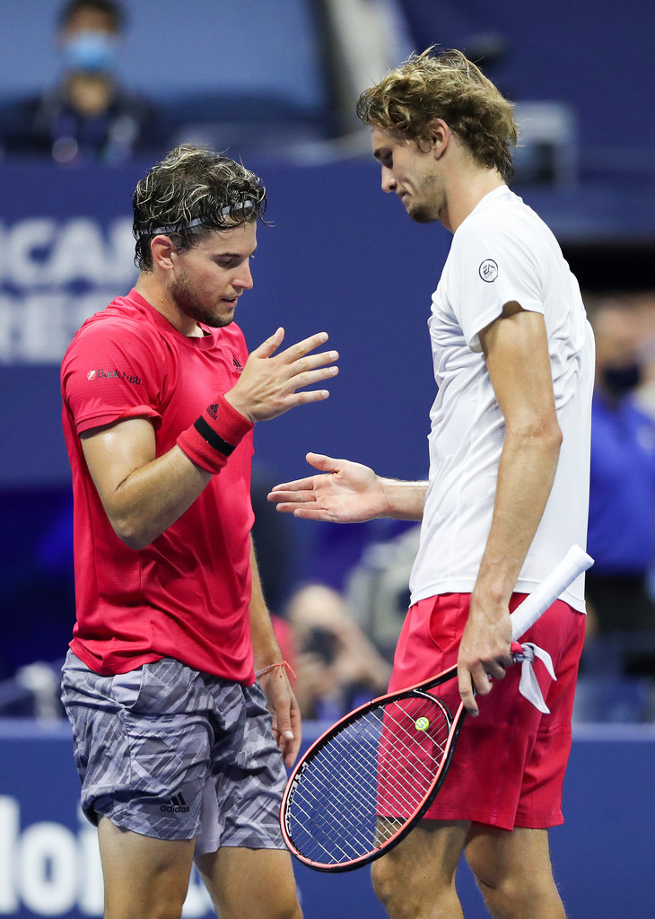 关于德国网球队轻取意大利网球队，兹维列夫高光表现的信息