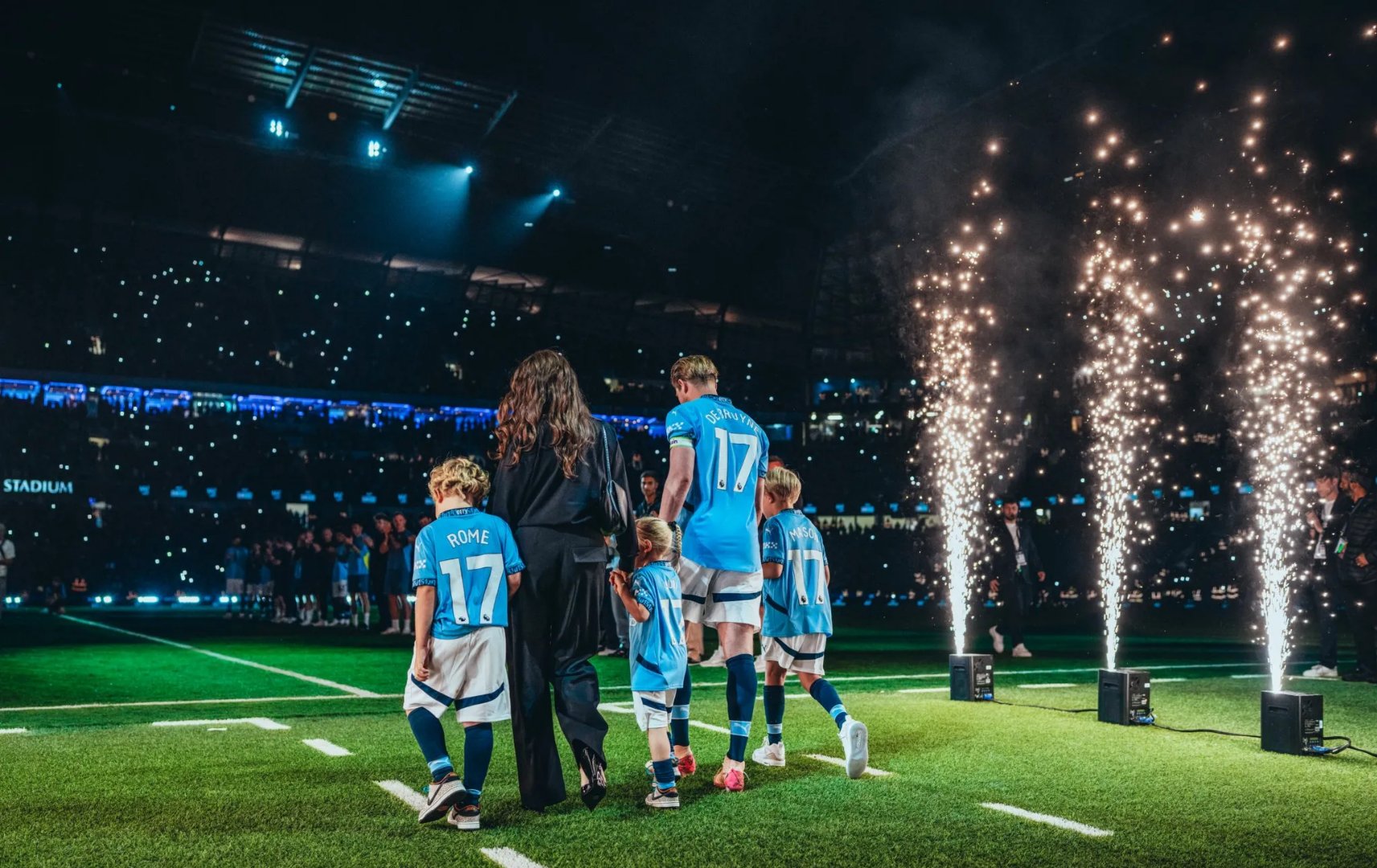 多特蒙德轻取意大利,德布劳内一己之力扛起全队的简单介绍 多特蒙德轻取意大利,德布劳内一己之力扛起全队的简单介绍