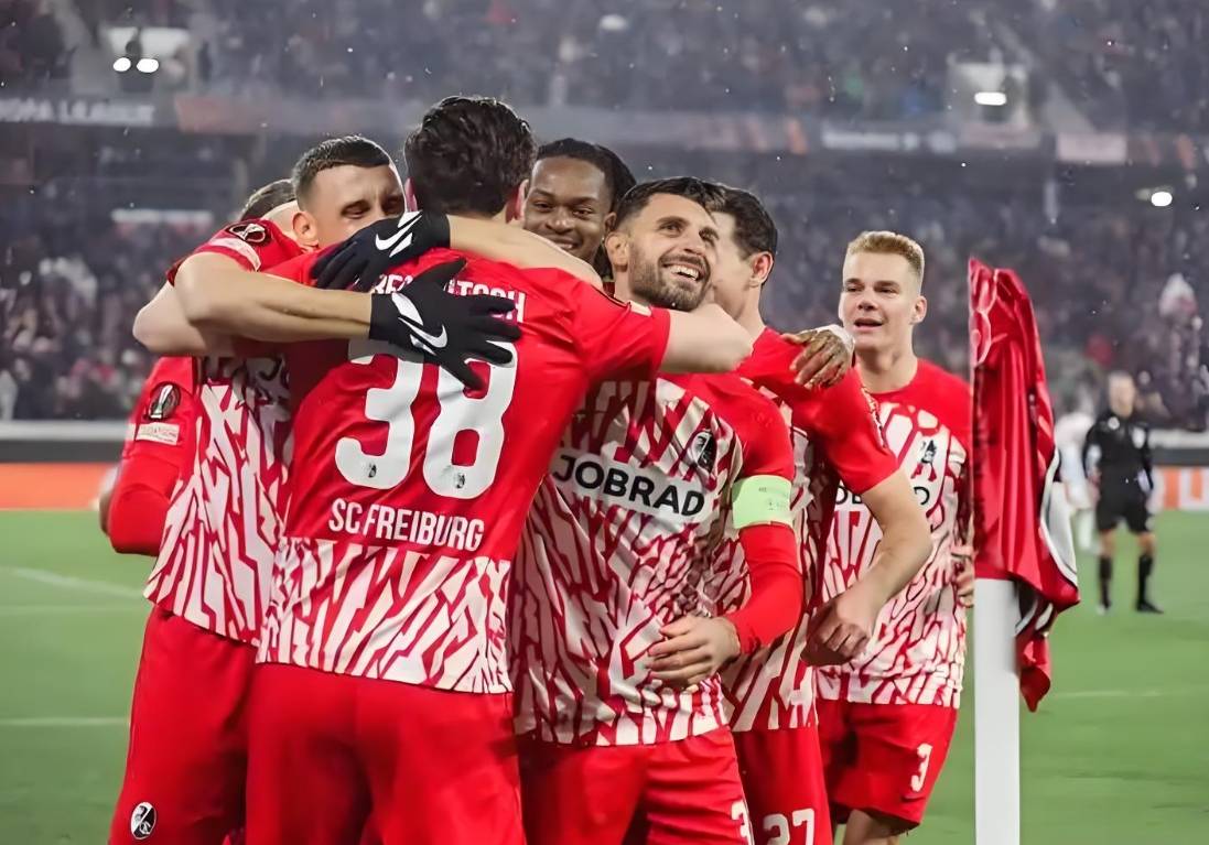 包含沃尔夫斯堡主场大胜,德甲攻击力再现狂潮的词条 包含沃尔夫斯堡主场大胜,德甲攻击力再现狂潮的词条