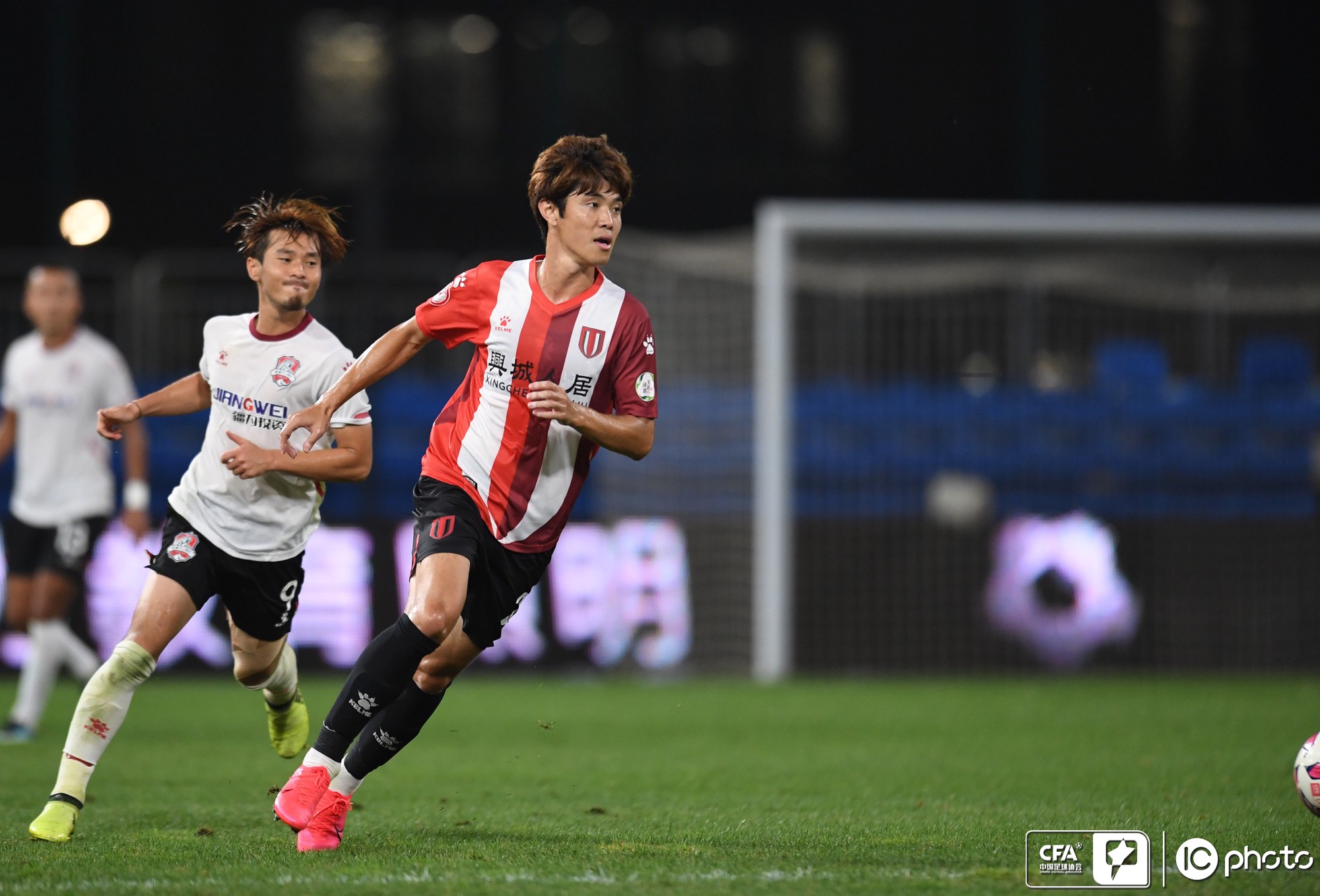 包含斯帕尔客场逼平,继续保持不败战绩的词条 包含斯帕尔客场逼平,继续保持不败战绩的词条