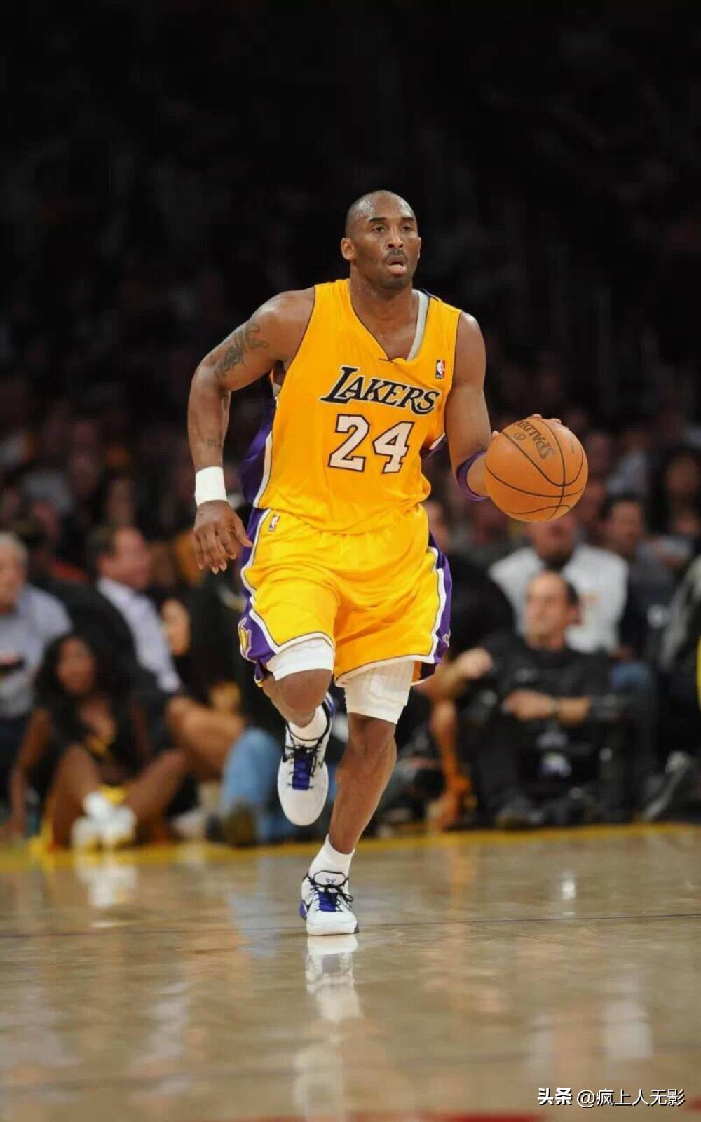 绿茵场上的篮球巨星闪耀登场