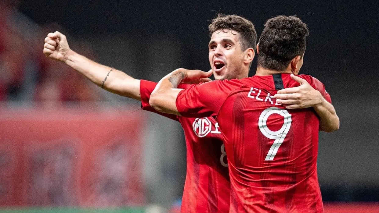 包含上港队员备战浦项欲取得重要胜利的词条 包含上港队员备战浦项欲取得重要胜利的词条