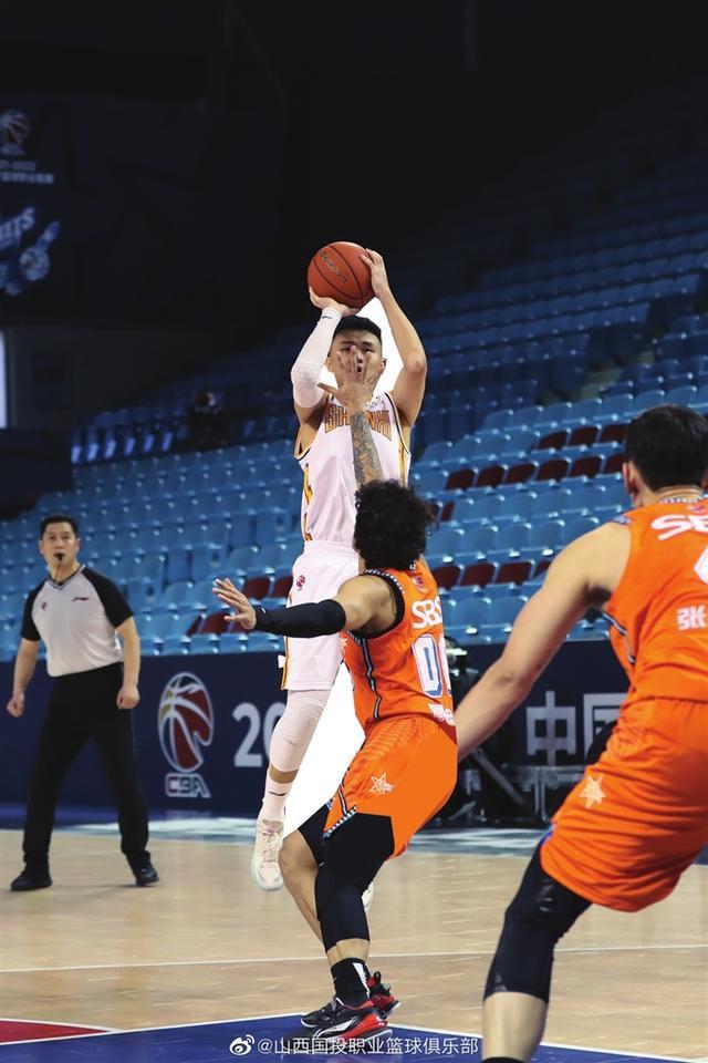 福建男篮击败北京,积分榜保持前四 福建男篮击败北京,积分榜保持前四