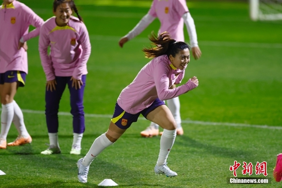 沙特女足代表团前往澳大利亚备战比赛