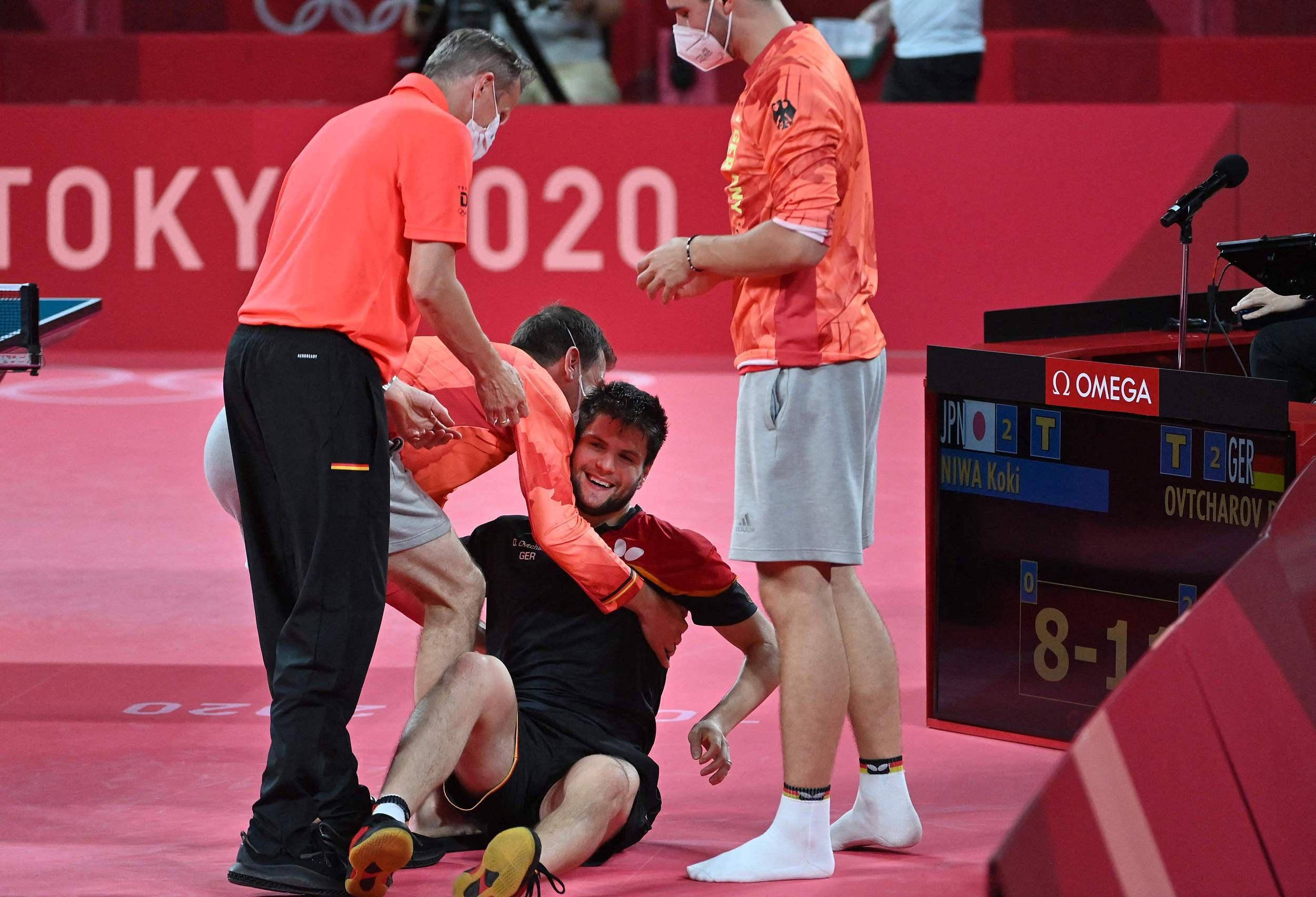 比利时乒乓球队完胜法国乒乓球队，波尔高光表现的简单介绍