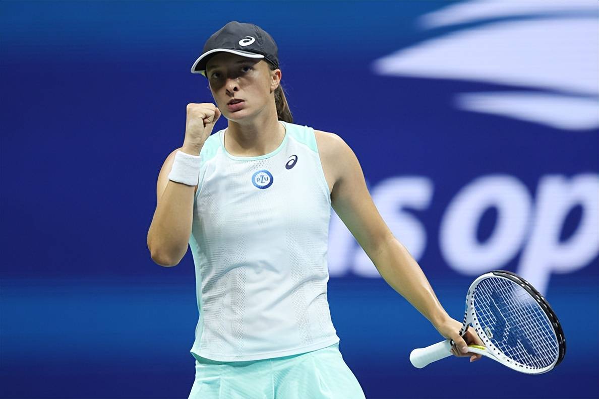 关于澳大利亚网球队险胜意大利网球队，梅德韦杰夫制霸全场的信息