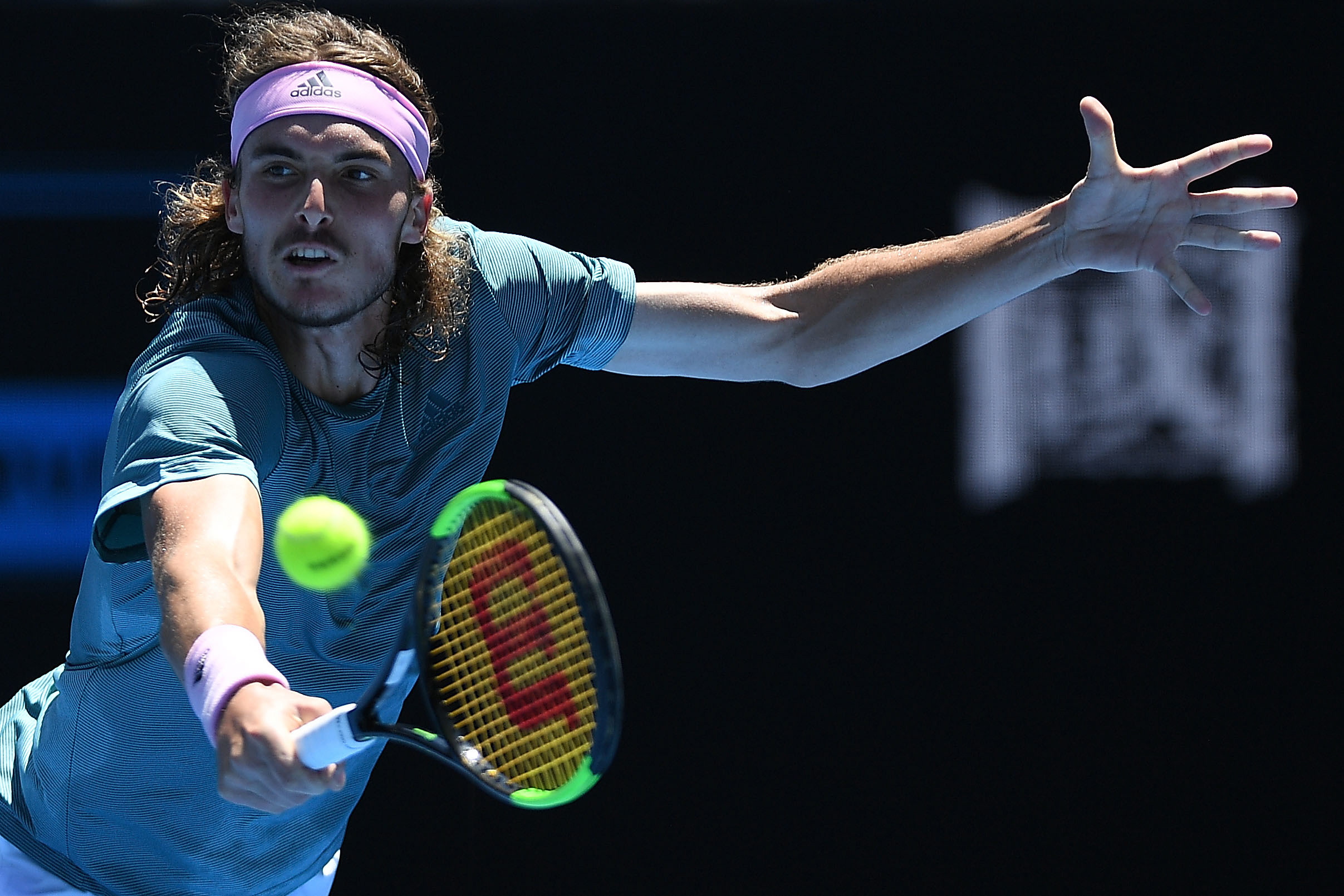 戴维斯杯轻取澳网,西西帕斯统治全场的简单介绍 戴维斯杯轻取澳网,西西帕斯统治全场的简单介绍