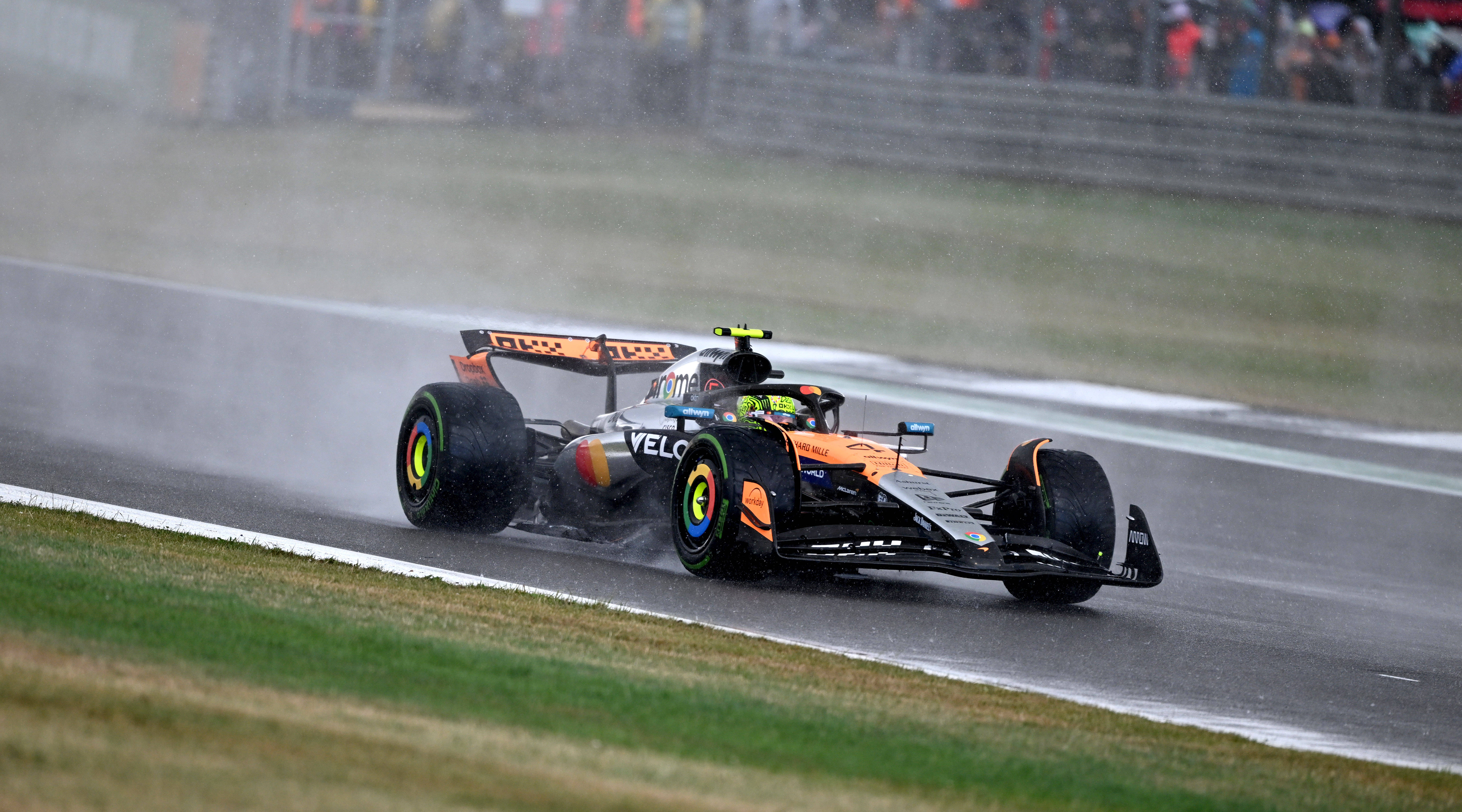 红牛车队完胜索伯车队,勒克莱尔高光表现的简单介绍 红牛车队完胜索伯车队,勒克莱尔高光表现的简单介绍