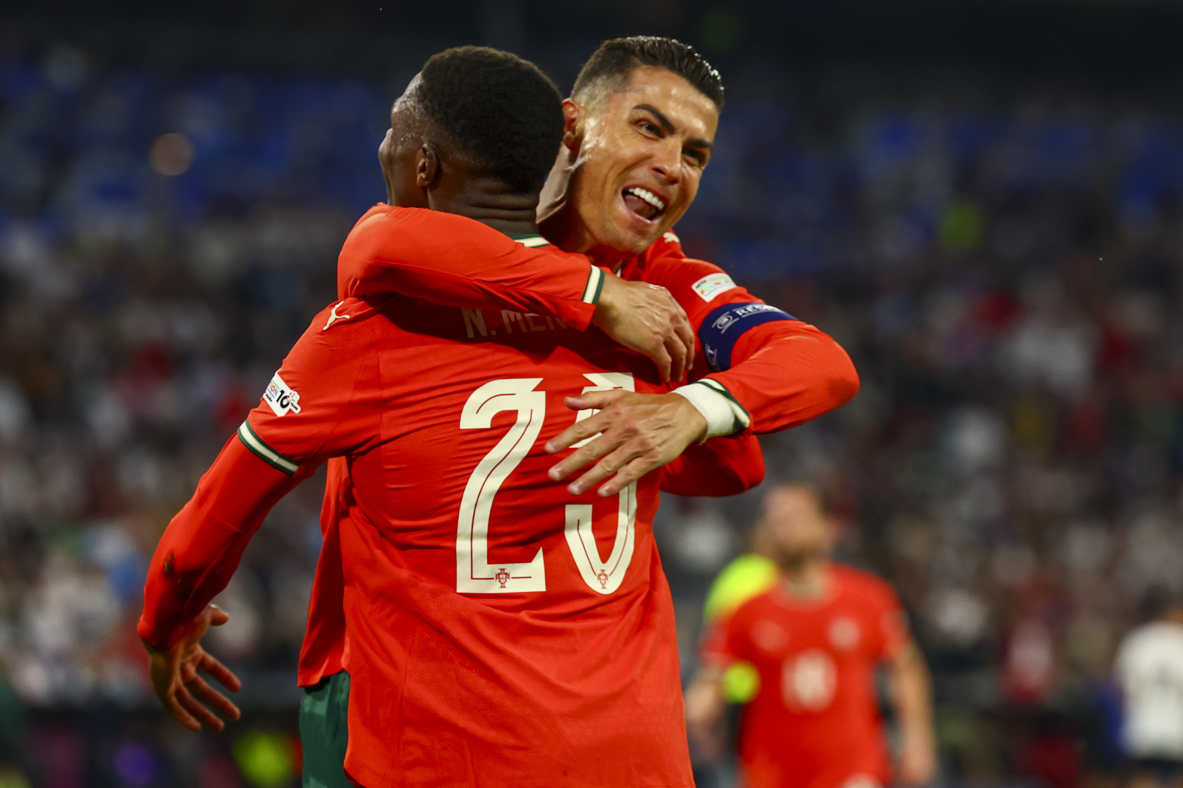 葡萄牙队完胜瑞典队,梁靖崑统治全场的简单介绍 葡萄牙队完胜瑞典队,梁靖崑统治全场的简单介绍