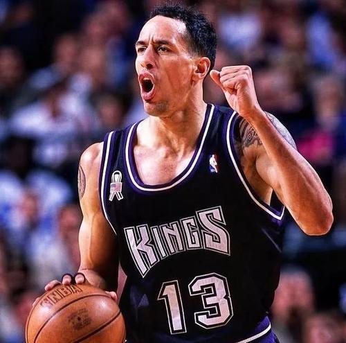 广州队险胜国王,武切维奇惊艳四座的简单介绍 广州队险胜国王,武切维奇惊艳四座的简单介绍