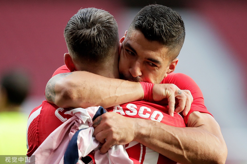 乌克兰绝杀法国,苏亚雷斯刷新纪录 乌克兰绝杀法国,苏亚雷斯刷新纪录