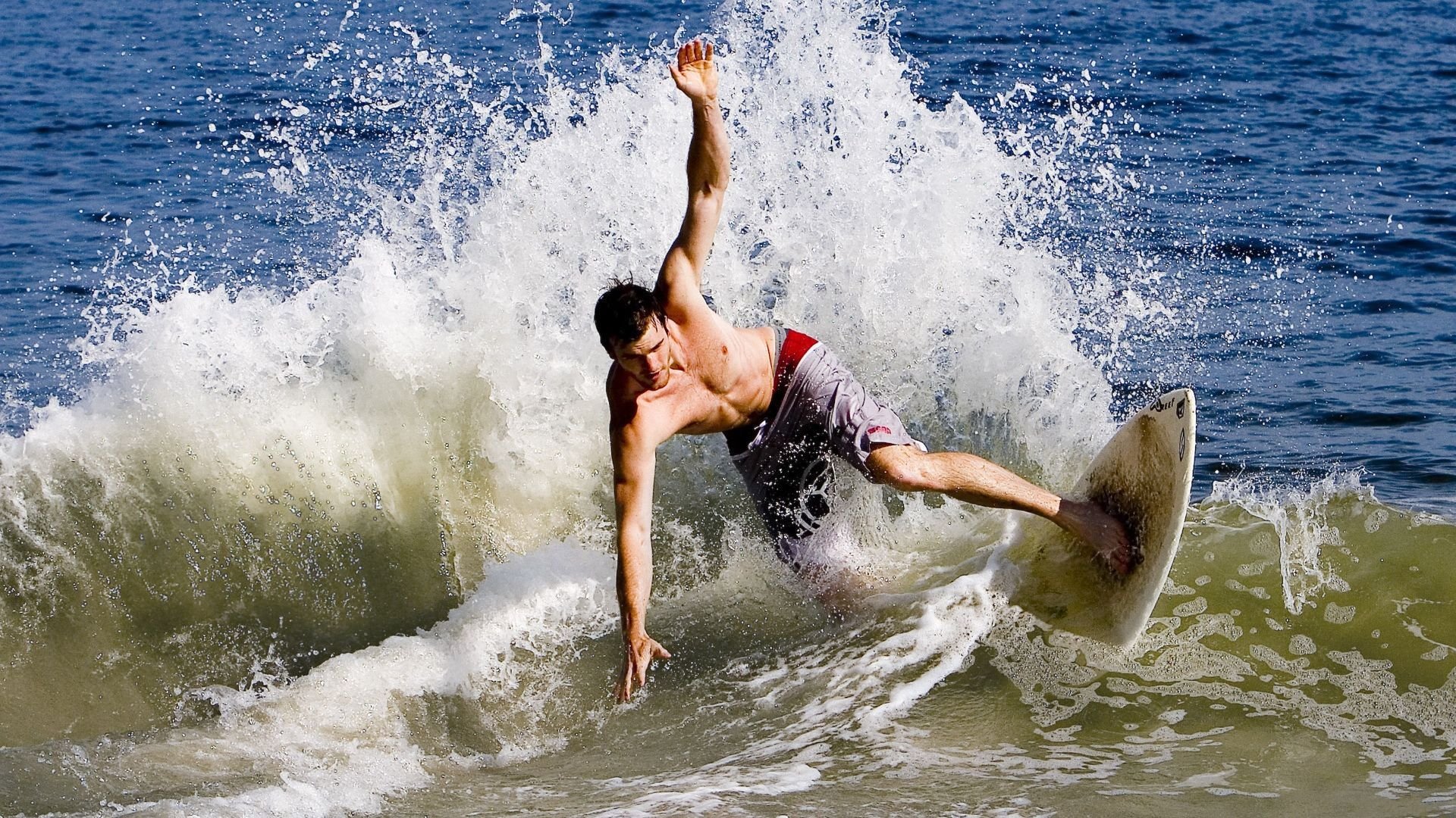 NBA季后赛之夜，锡安·威廉姆森，新奥尔良的胜负手