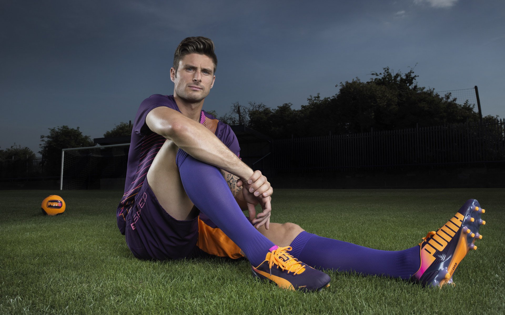 新王登基与黄金传承,德国战车轻取高卢雄鸡,黄鸭组合惊艳定义羽坛新美学